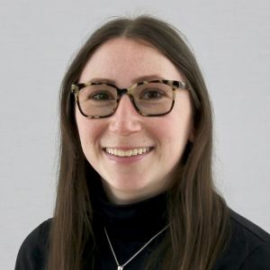 Portrait of Hannah Scheibner